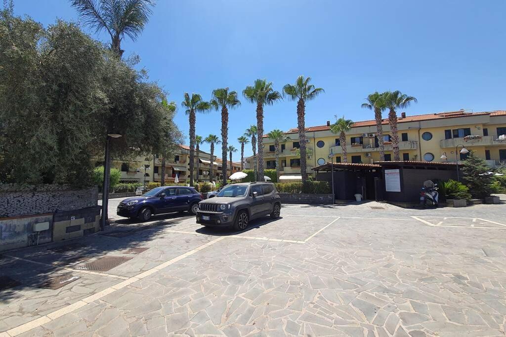 Sicilia, Mansarda Le Due Terrazze Daire Mascali Dış mekan fotoğraf